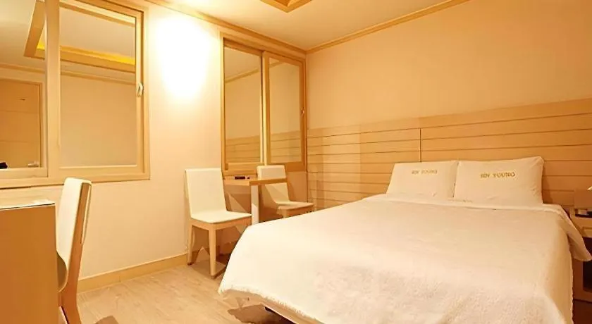 Sinyoung Motel  Seoul