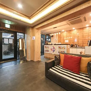 Insadong R Hostel