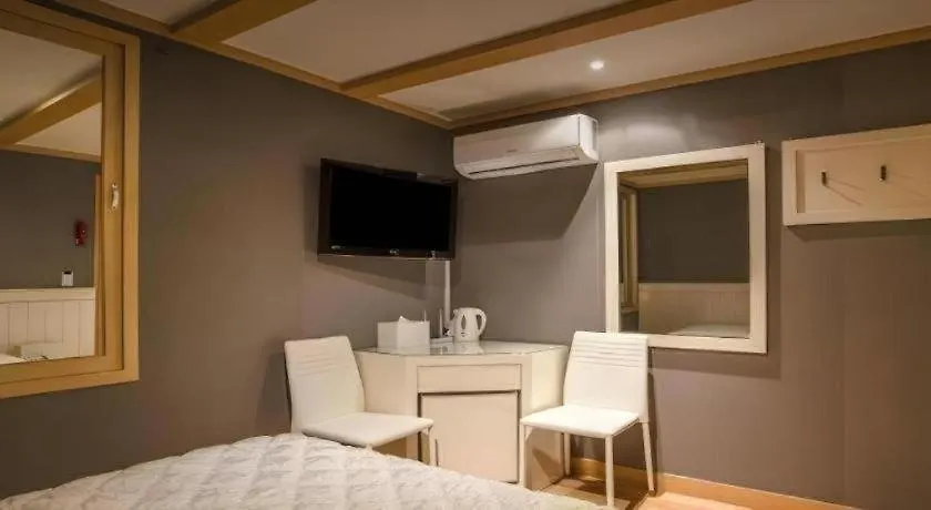 Sinyoung Motel Seoul