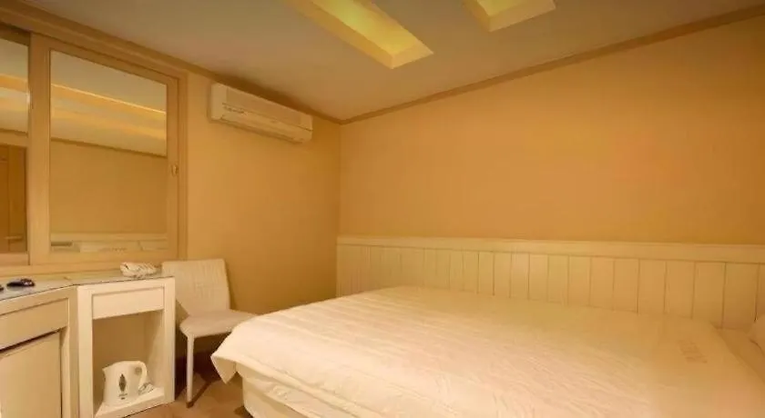 Sinyoung Motel Seoul